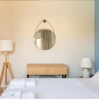 DELUXE ODA